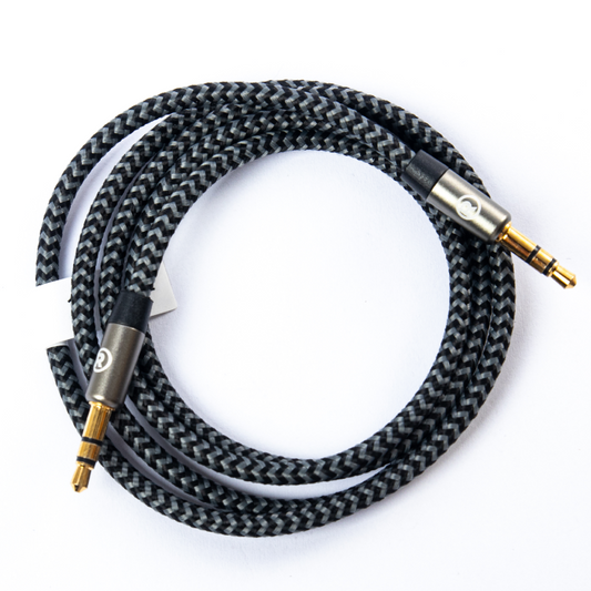 RadioShack 3.5mm Male to Male Braided Cable - 1.8m (6 Feet) 4203229